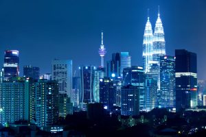 kuala-lumpur-city-centre-skyline-petronas-twin-towers-klcc-golden-triangle-malaysia-property-investment-jade-land-properties-hong-kong-real-estate-agent-international-properties-雙子塔-吉隆坡市中心-馬來西亞-物業-翡翠島