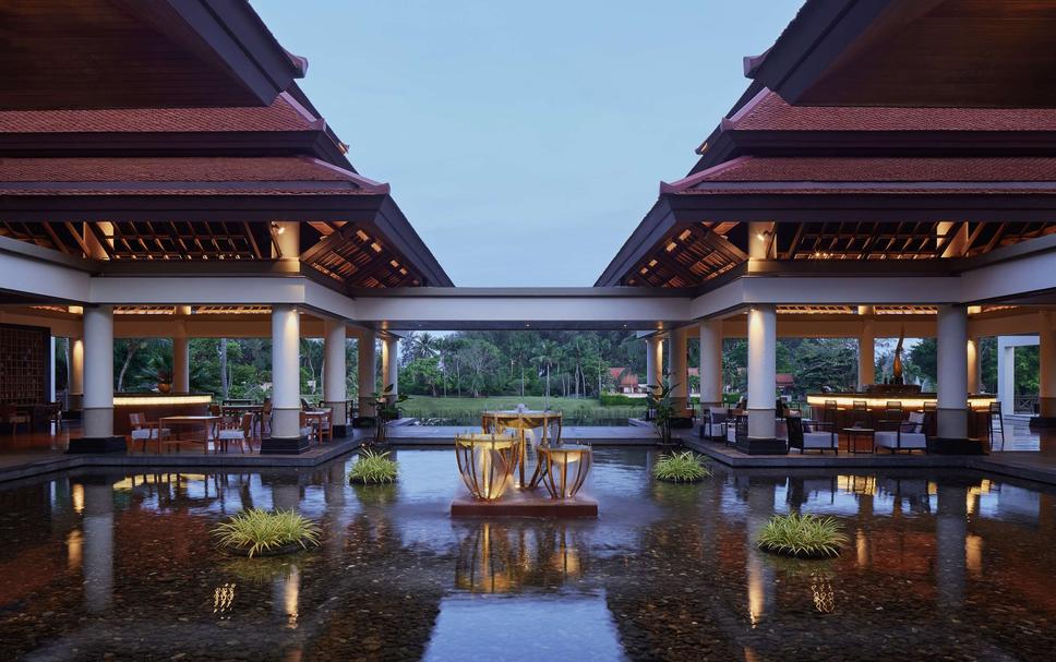 banyan tree phuket lobby